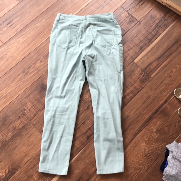 Chico’s So Slimming Girlfriend Ankle Jean in Pale/Mint Green - Picture 4 of 5